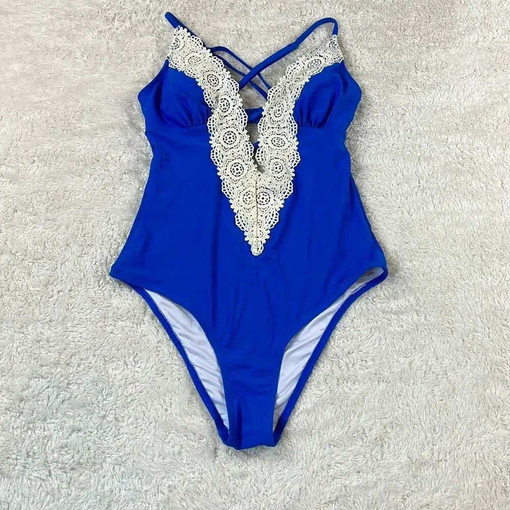 Cupshe lace plunge blue and cream one piece swimsuit,‎ size small
